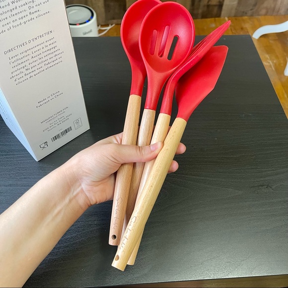 NEW Sur La Table Red 4-Piece Silicone Kitchen Utensil Set - Picture 5 of 6